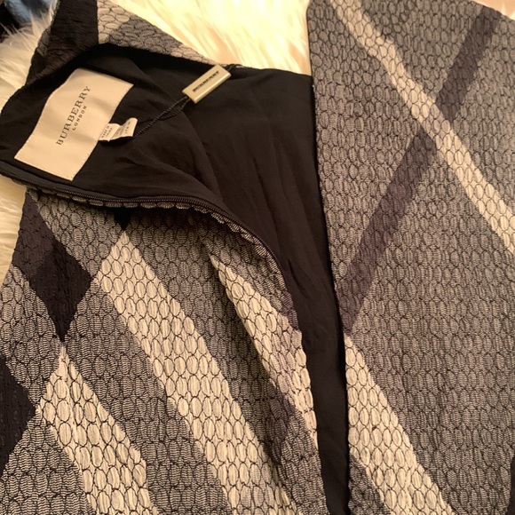 Burberry Dress - Classic - Picture 6 of 11